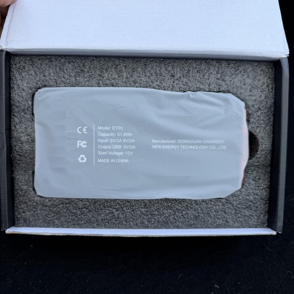 S ZEVZO ET05 3000A 12V Jump Starter Power Bank USB 7L Gas 5.5L Diesel Booster - Picture 12 of 16